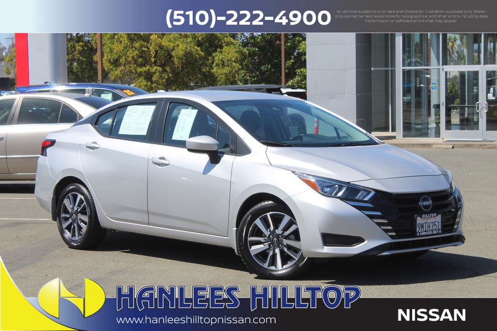 Used 2024 Nissan Versa SV w/ Trunk Package FWD image 1