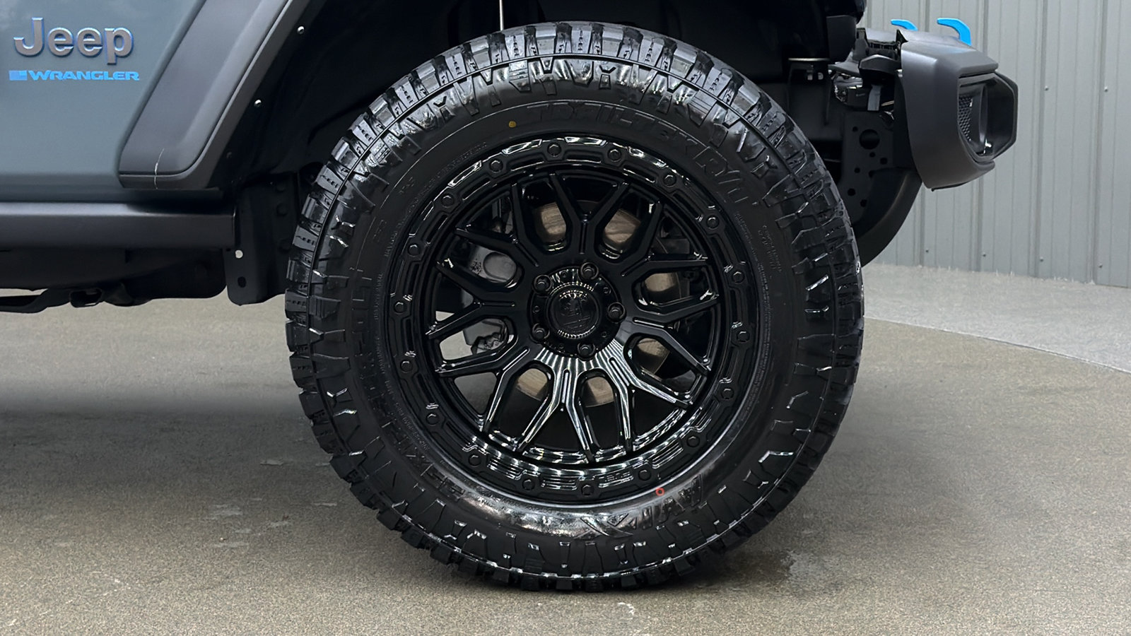 Used 2024 Jeep Wrangler Unlimited AWD/4WD image 9