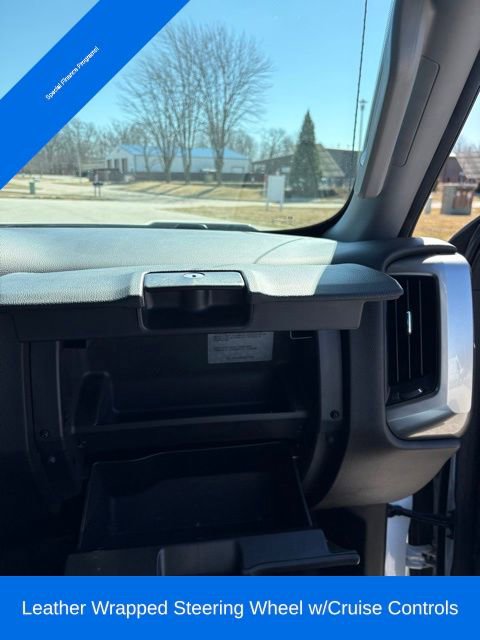Used 2018 Chevrolet Silverado 1500 LT image 32