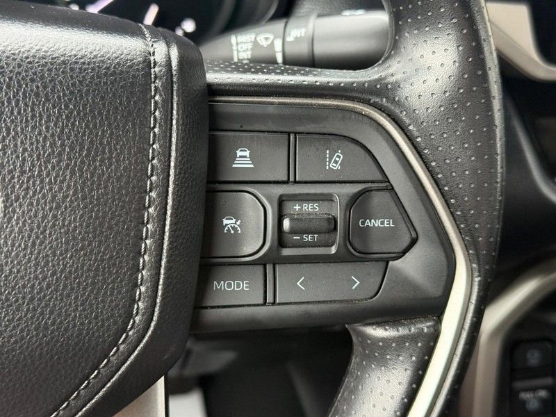 Used 2026 Toyota Tundra SR5 w/ SR5 Convenience Package AWD/4WD image 21