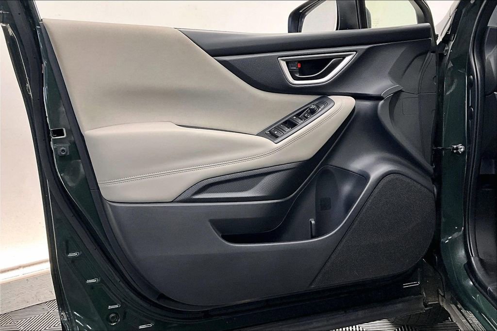 Used 2024 Subaru Forester image 24