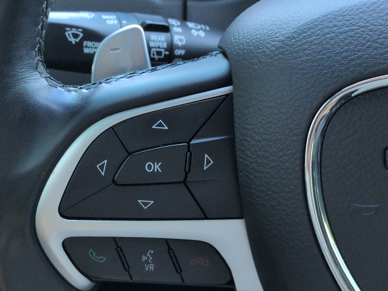 Used 2015 Dodge Durango R/T w/ Blacktop Package AWD/4WD image 24