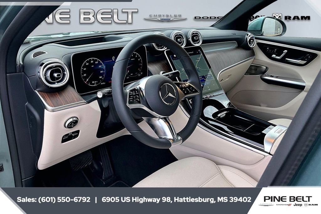 Used 2026 Mercedes-Benz GLC 300 4MATIC image 12
