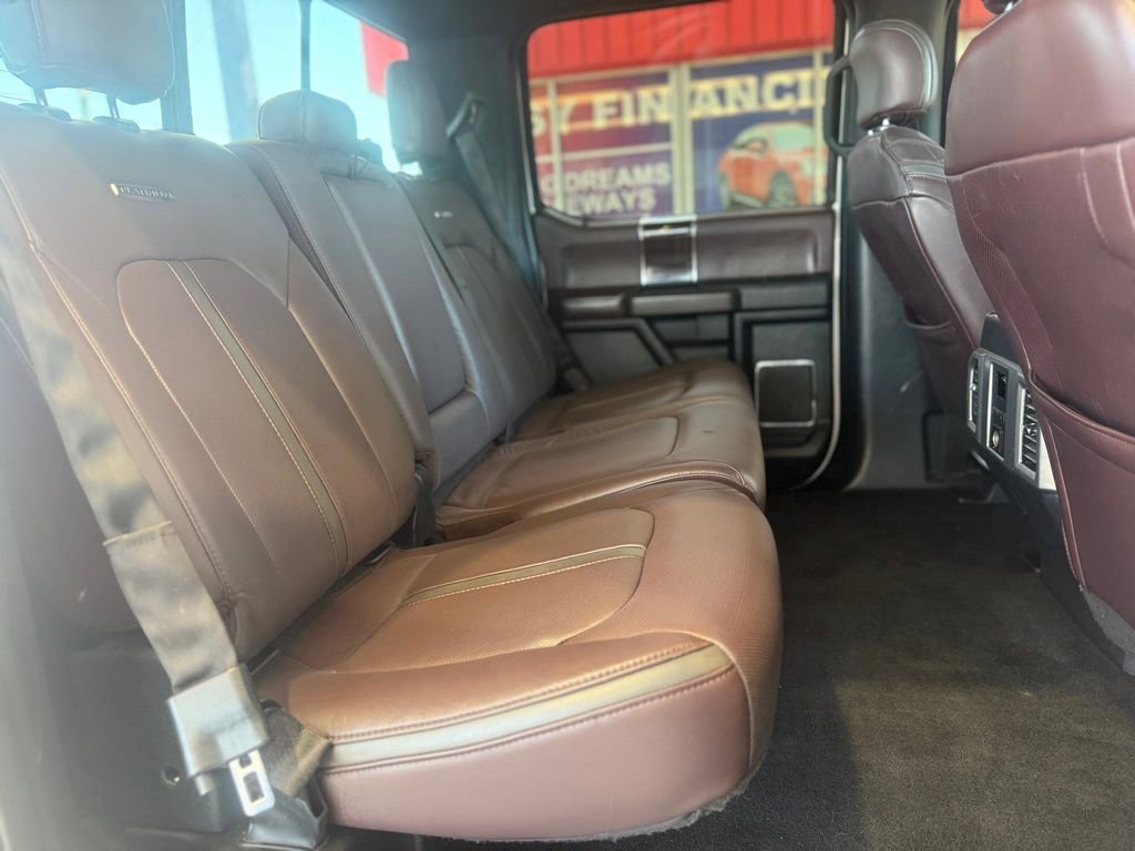 Used 2015 Ford F150 Platinum w/ Equipment Group 701A Luxury image 19