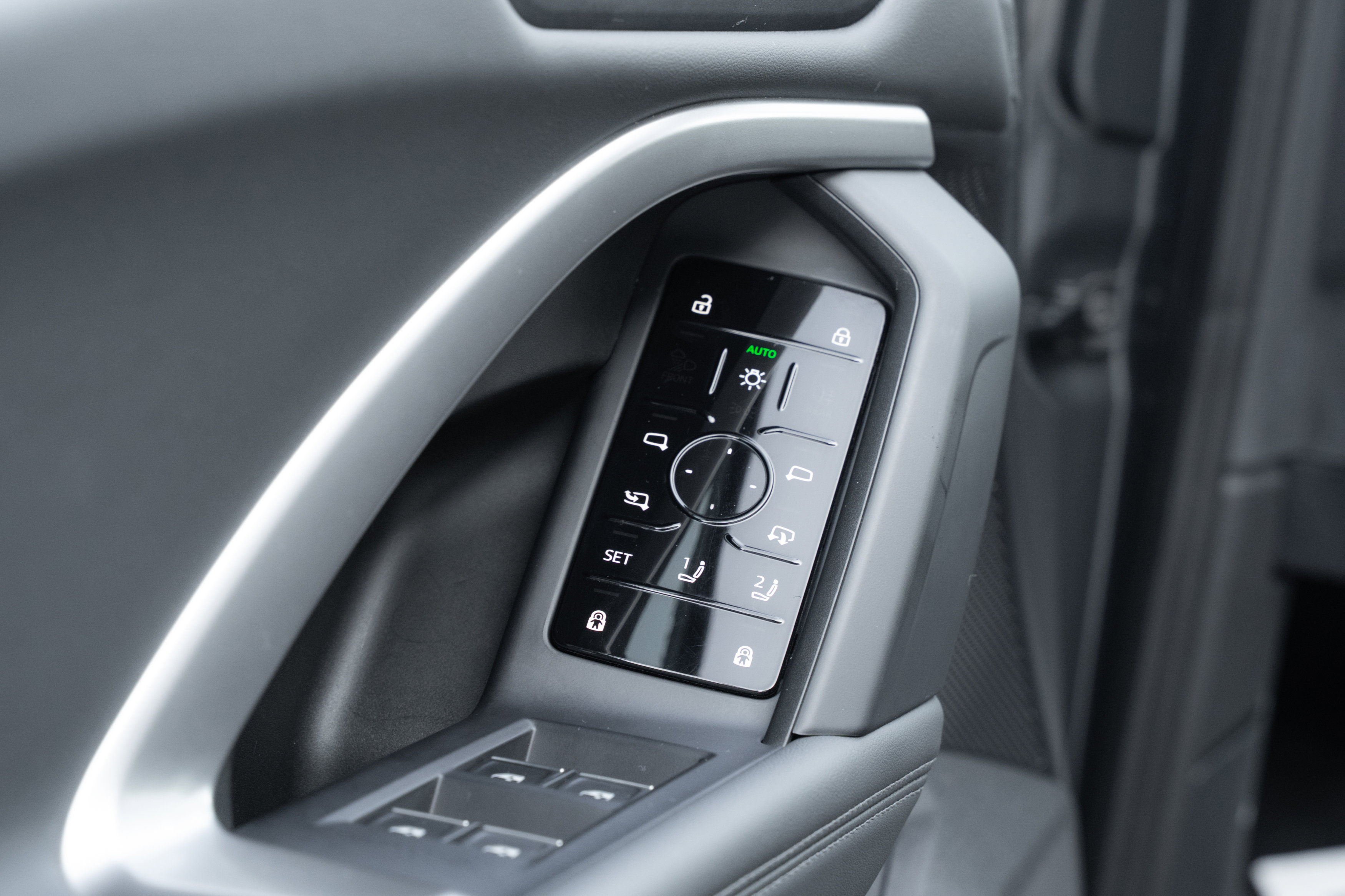 Certified 2025 Audi Q5 Premium w/ Convenience Package image 20