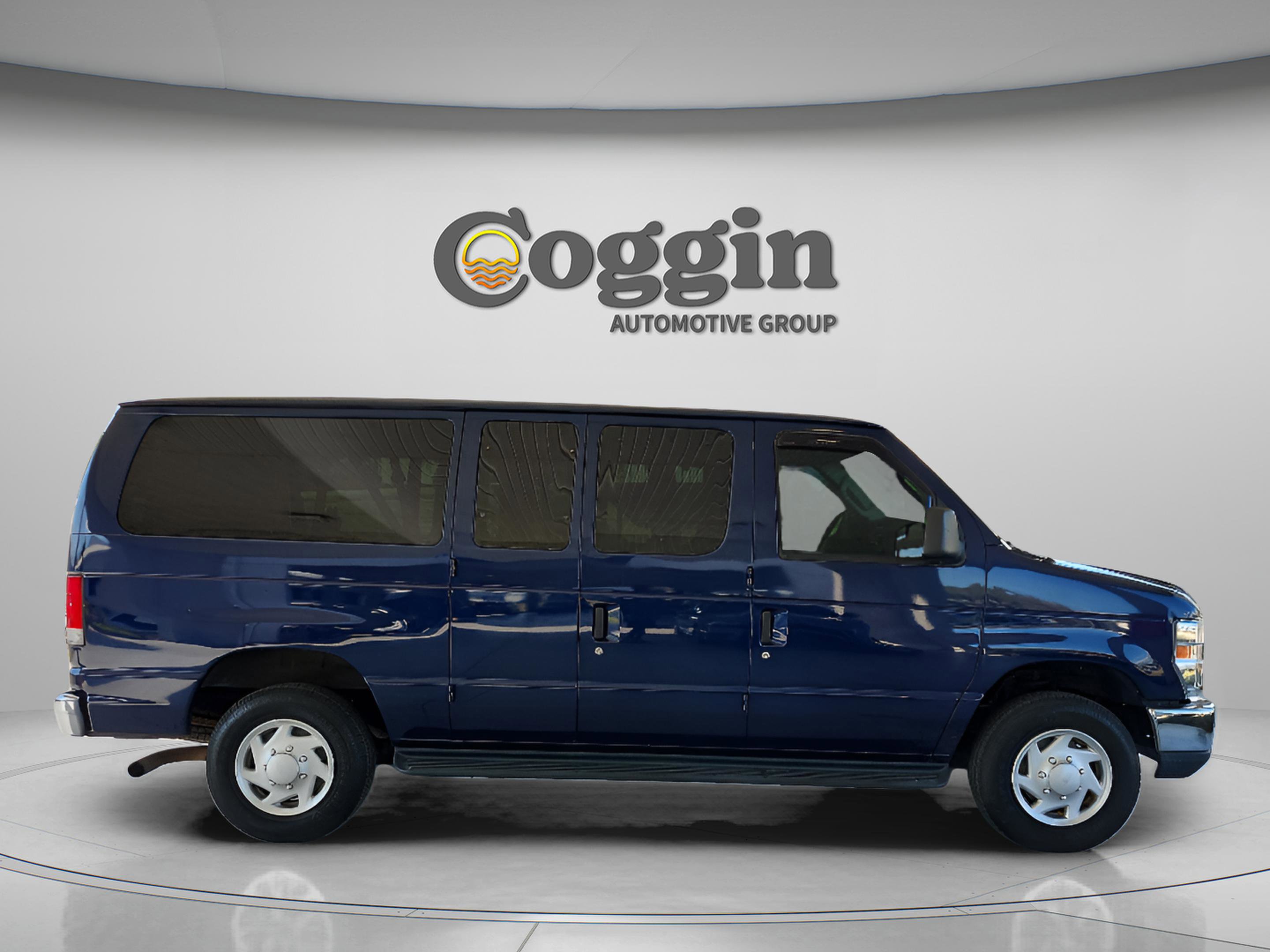 Used 2013 Ford E-350 and Econoline 350 XLT image 6