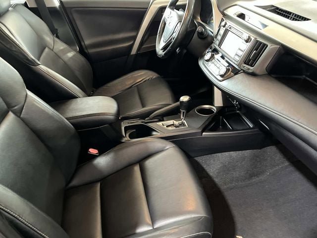 Used 2015 Toyota RAV4 Limited w/ Technology Package image 23