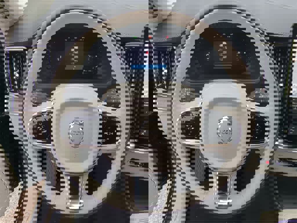 New 2026 Volvo XC90 B6 Ultra w/ Protection Package image 26