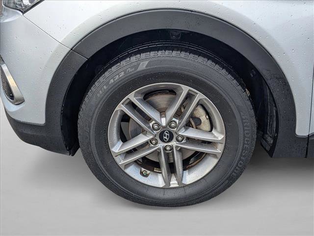Used 2017 Hyundai Santa Fe Sport image 20
