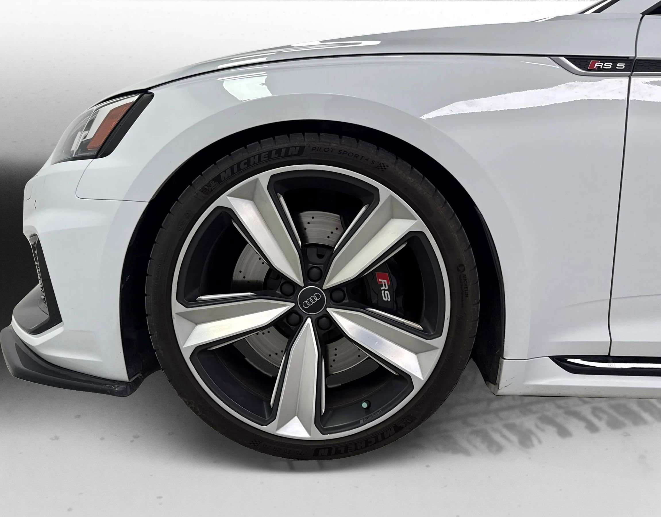 Used 2018 Audi RS 5 image 24