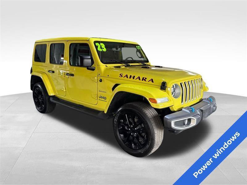 Used 2023 Jeep Wrangler Unlimited Sahara w/ Cold Weather Group AWD/4WD image 3