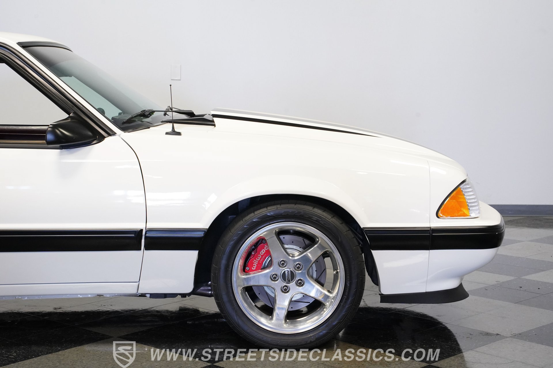 Used 1993 Ford Mustang LX RWD image 31