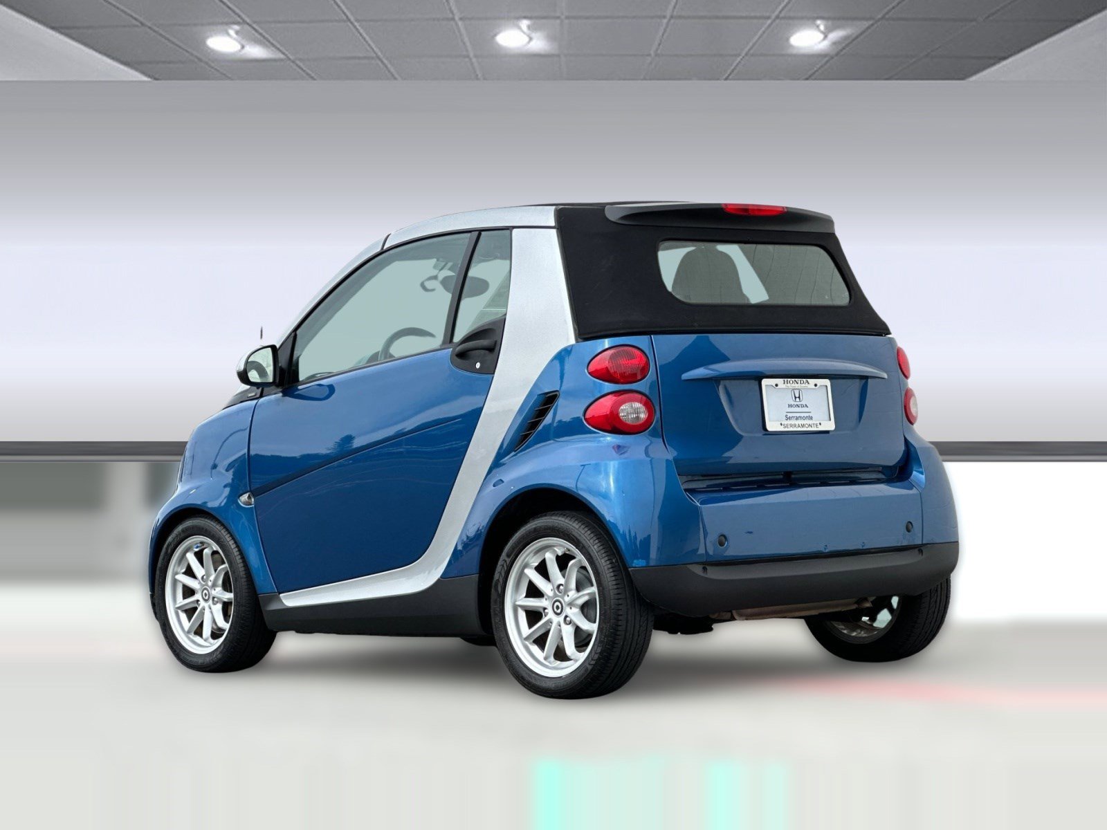 Used 2009 smart fortwo passion image 3