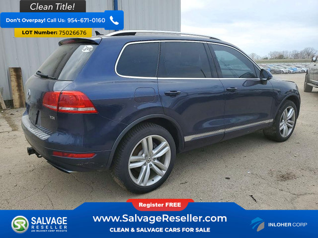 Used 2013 Volkswagen Touareg Executive AWD/4WD image 4
