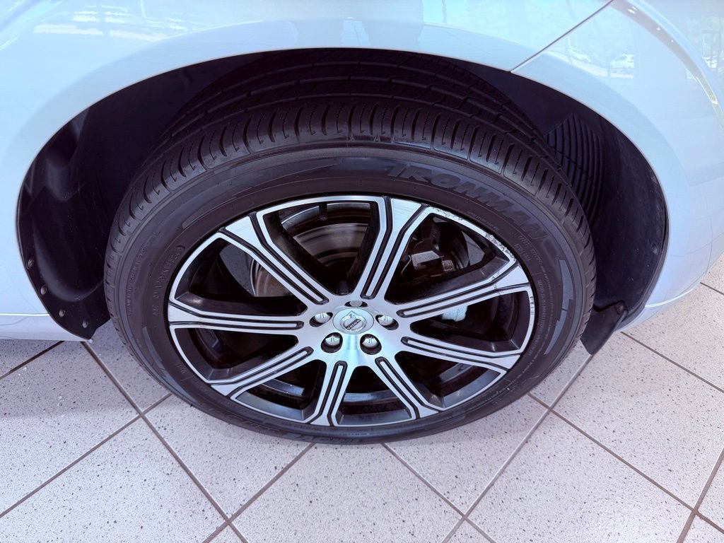 Used 2021 Volvo XC60 T5 Inscription w/ Protection Package Premier FWD image 17