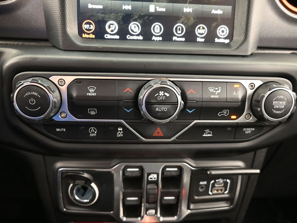 Used 2022 Jeep Gladiator Mojave w/ LED Lighting Group image 22