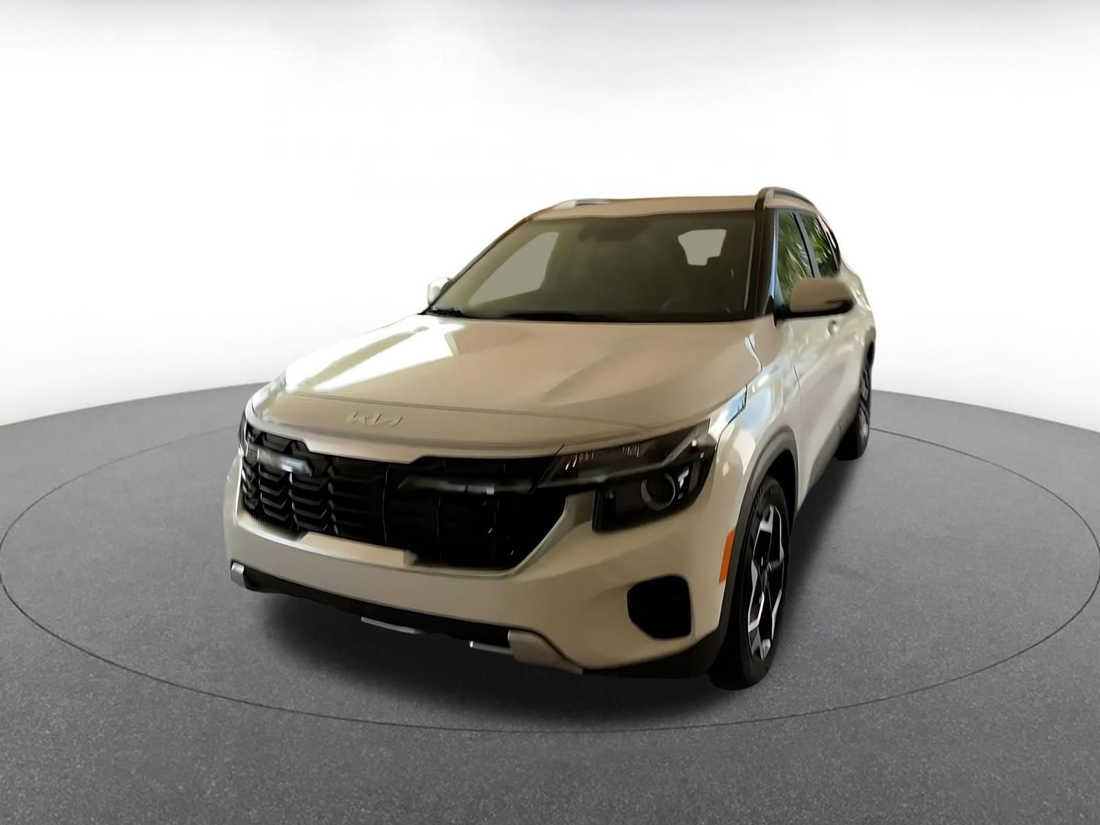 Used 2025 Kia Seltos S FWD image 7