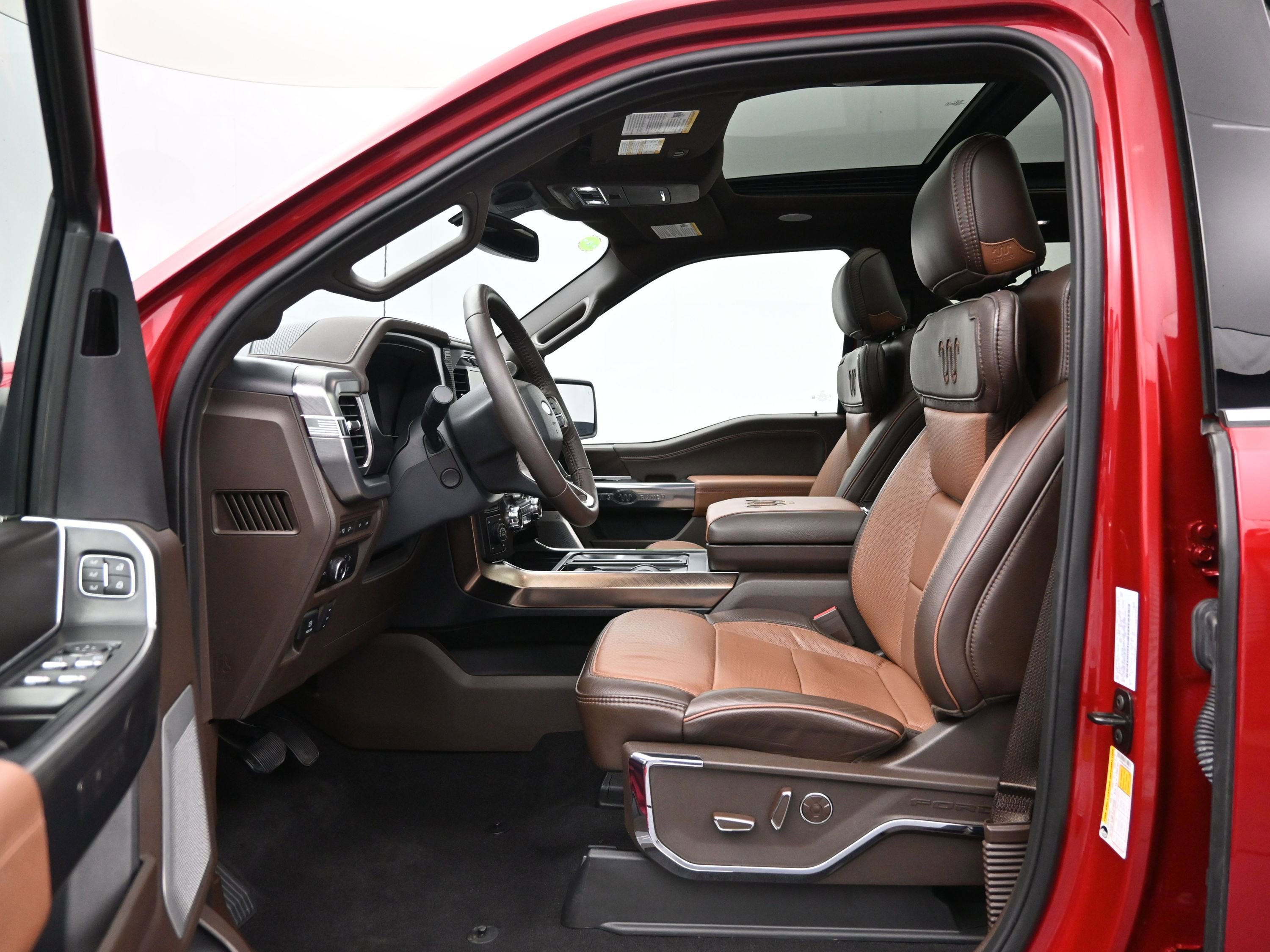 Used 2024 Ford F150 King Ranch w/ FX4 Off-Road Package AWD/4WD image 9