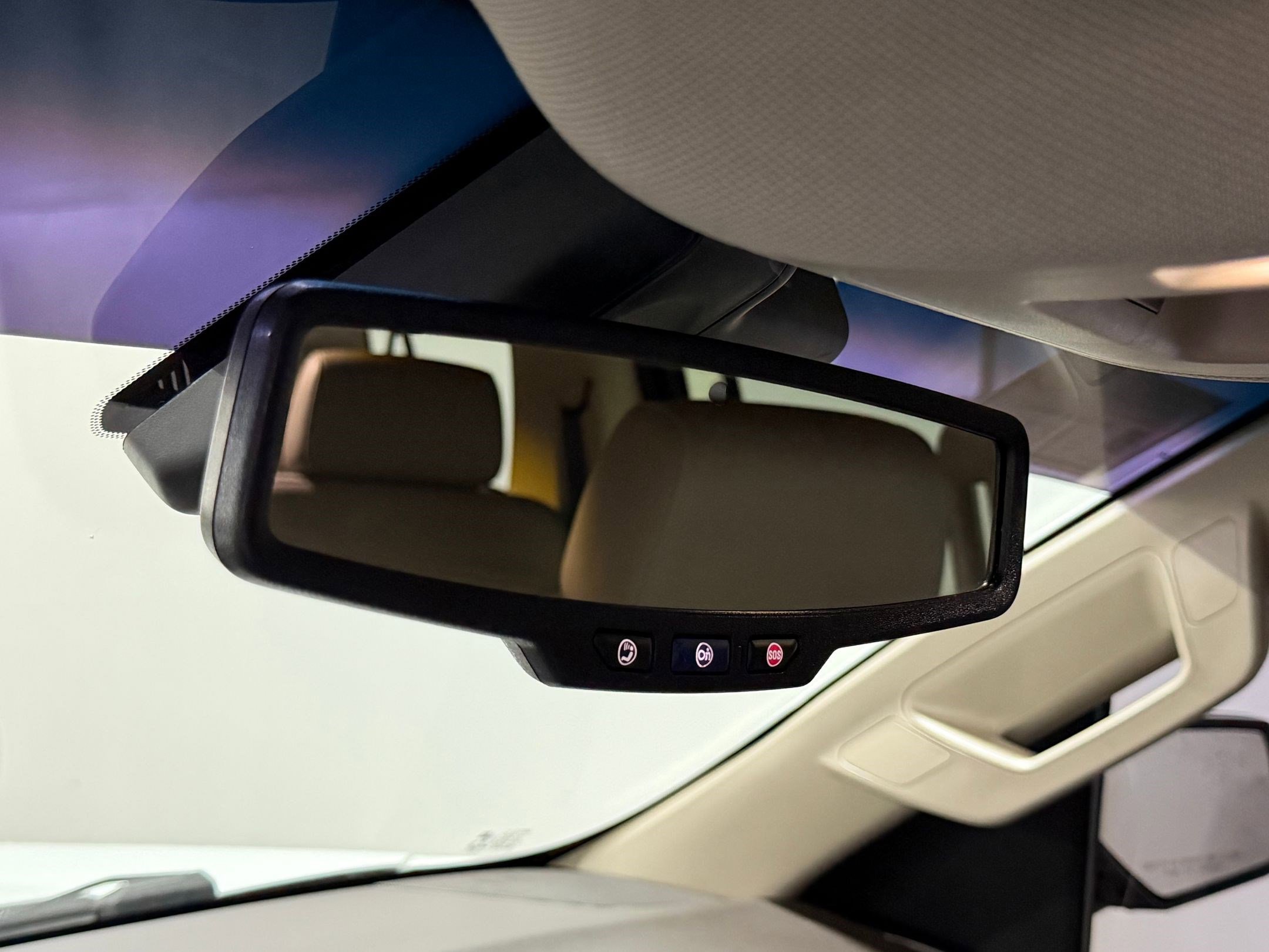 Used 2019 Chevrolet Suburban LT image 17