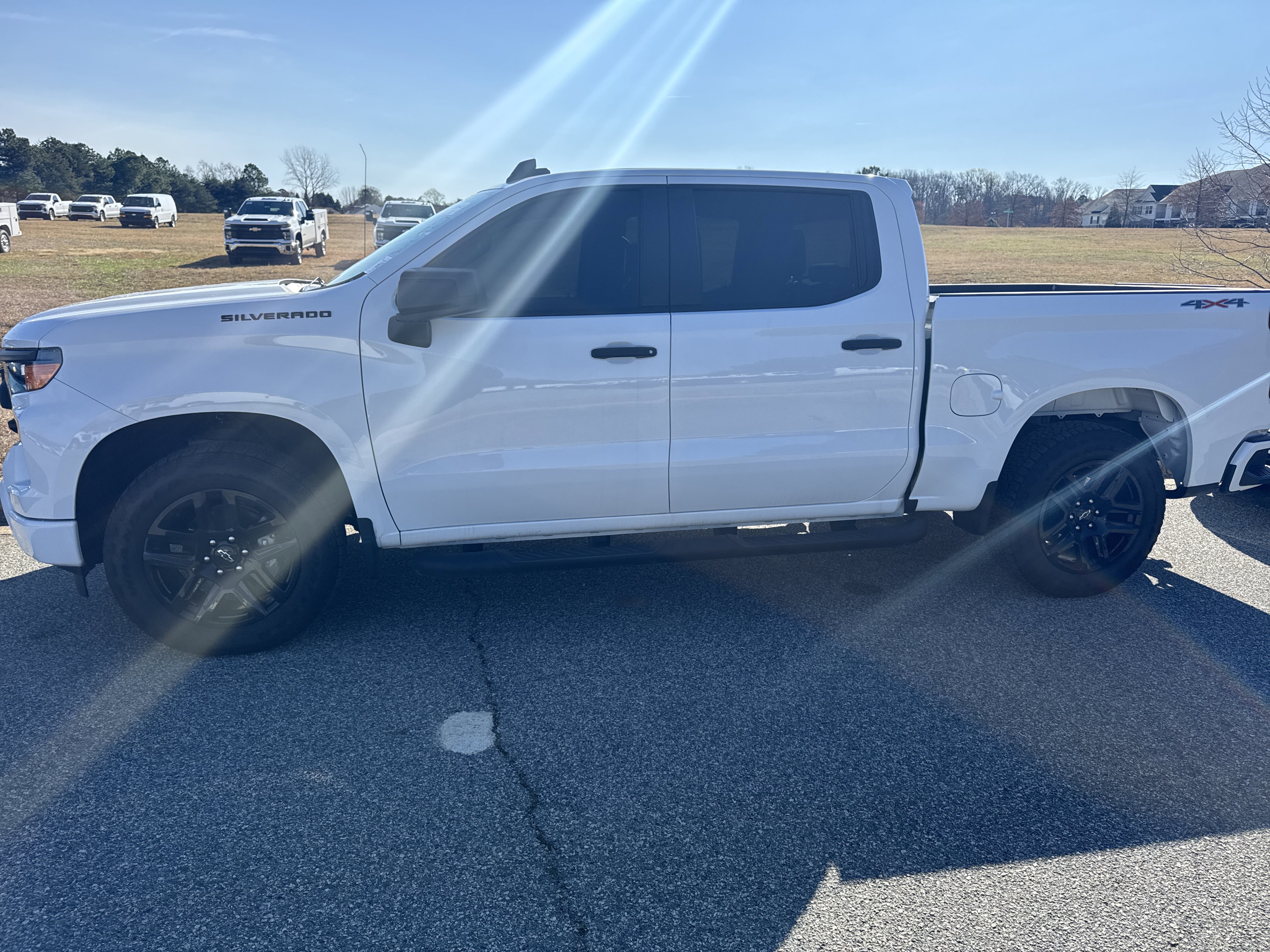 Used 2023 Chevrolet Silverado 1500 Custom image 7