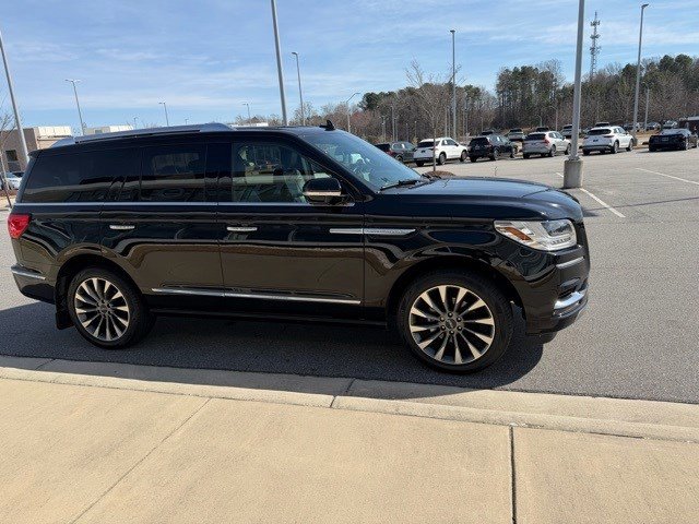 Certified 2019 Lincoln Navigator Select image 18