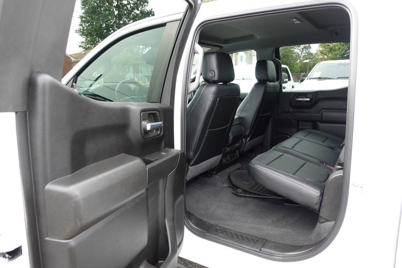 Used 2022 GMC Sierra 1500 Pro w/ Pro Value Package image 16