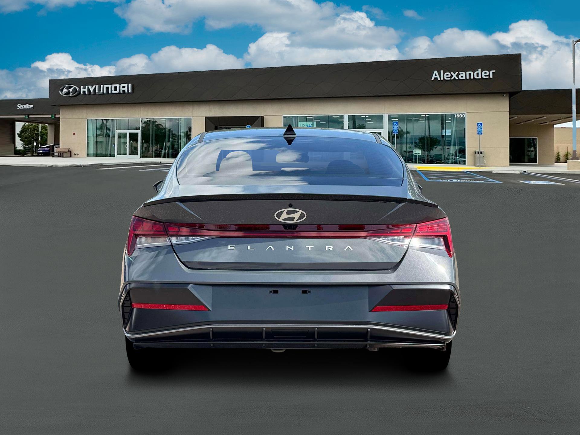 New 2026 Hyundai Elantra SEL Sport Premium FWD image 6
