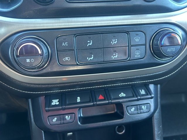 Used 2018 GMC Canyon Denali image 25