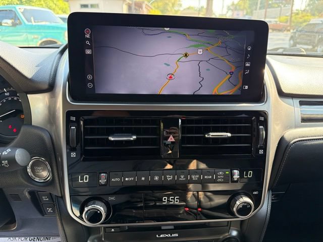 Used 2022 Lexus GX 460 Premium w/ Premium Package AWD/4WD image 35