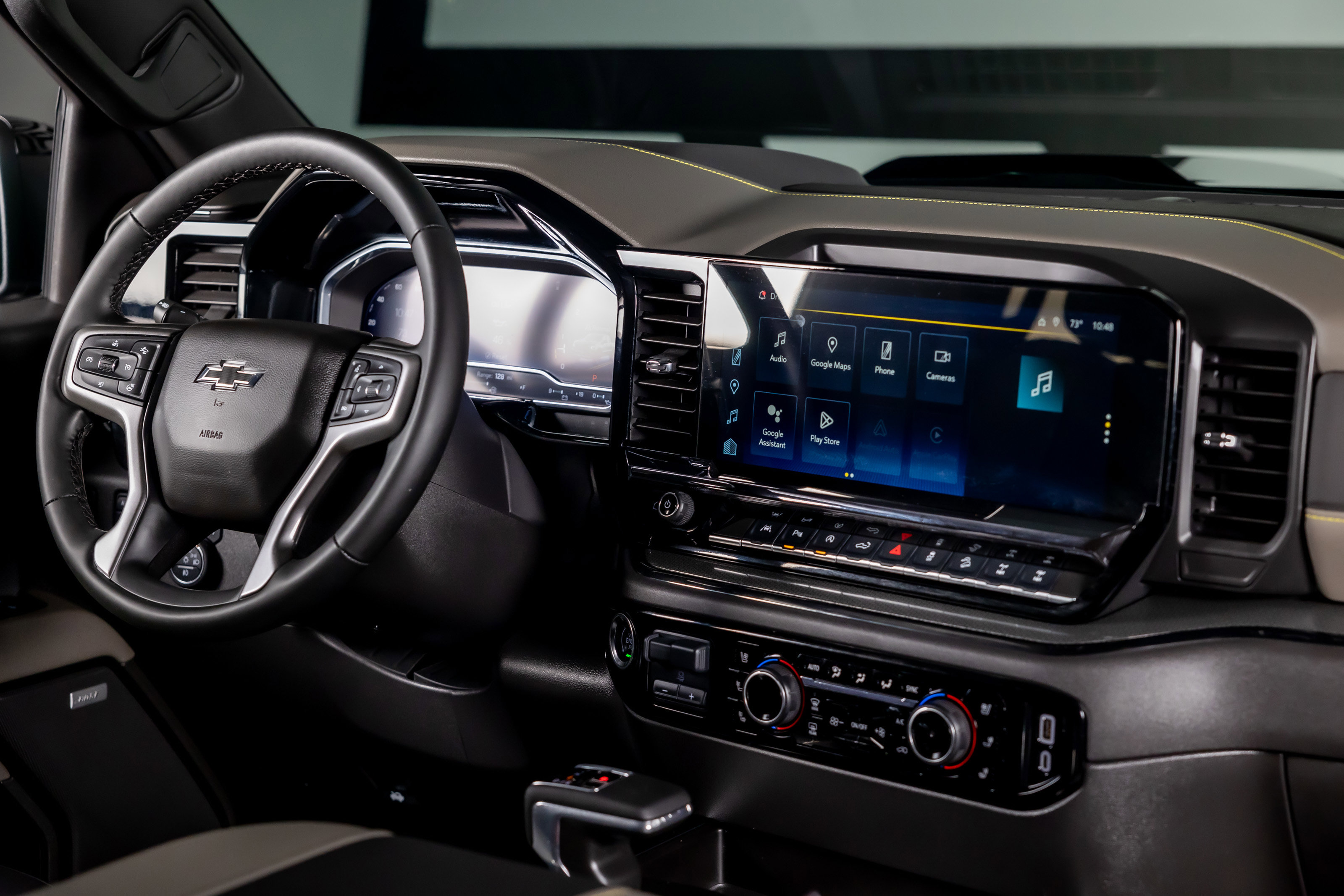 Used 2025 Chevrolet Silverado 1500 ZR2 w/ Technology Package image 37