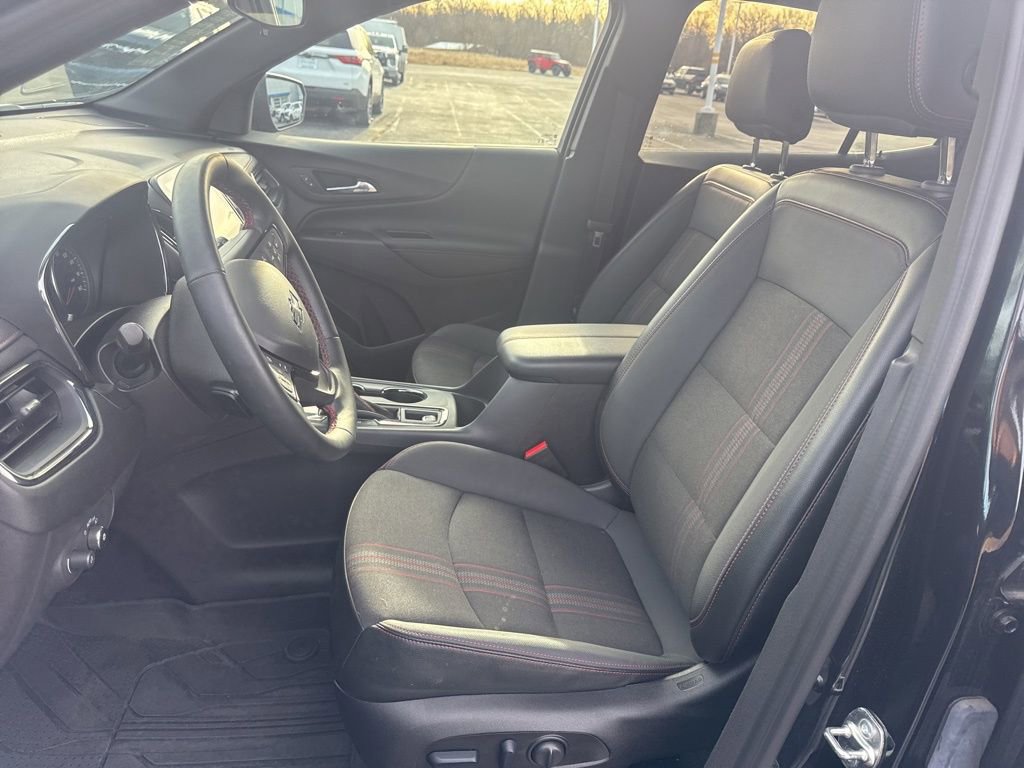 Used 2024 Chevrolet Equinox RS image 13