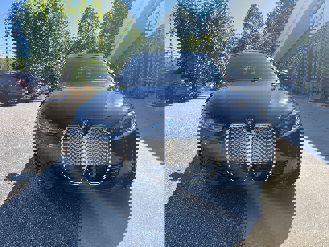 Used 2025 BMW i4 eDrive40 w/ Parking Assistance Package image 3