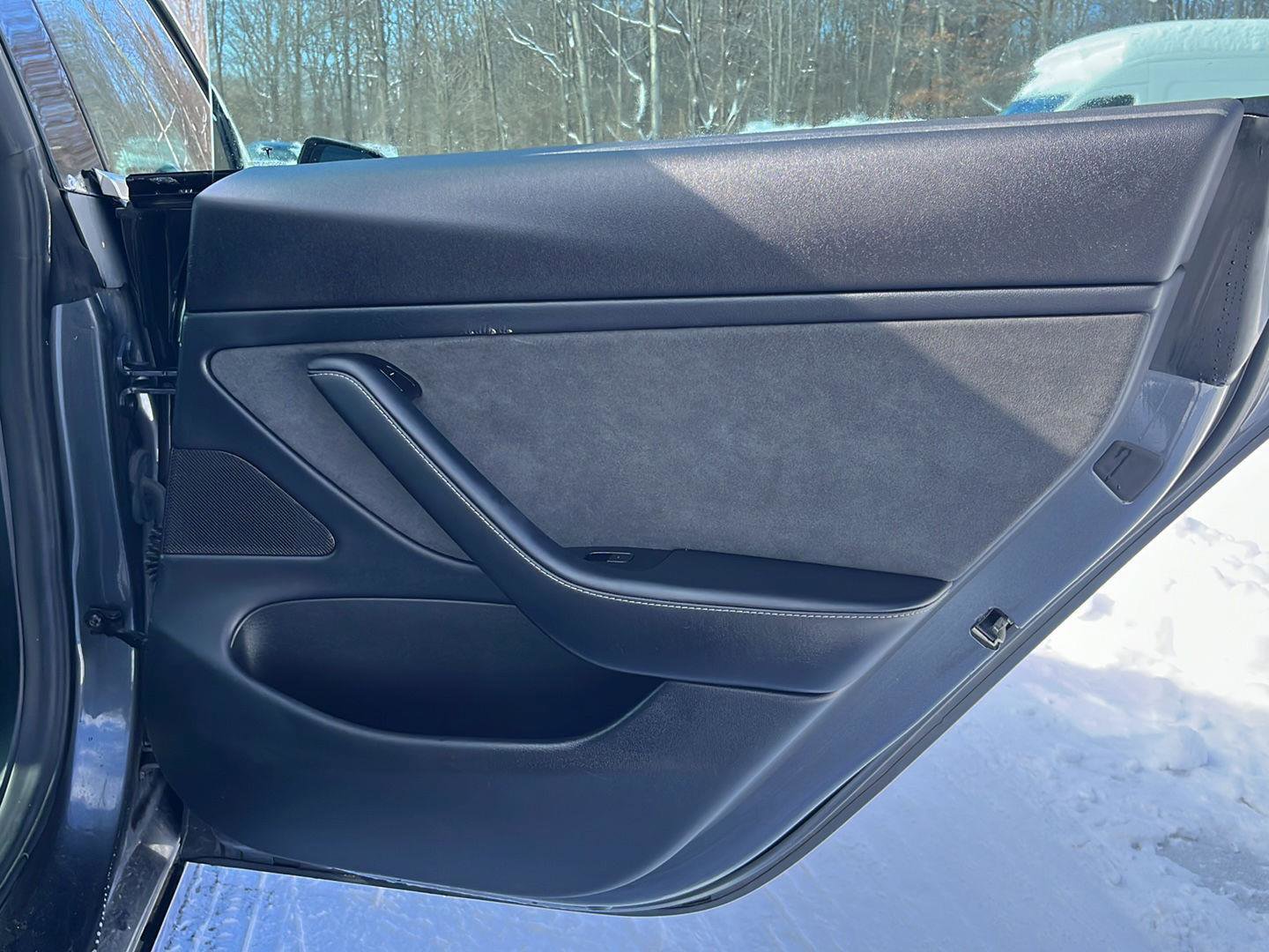 Used 2018 Tesla Model 3 Long Range image 19