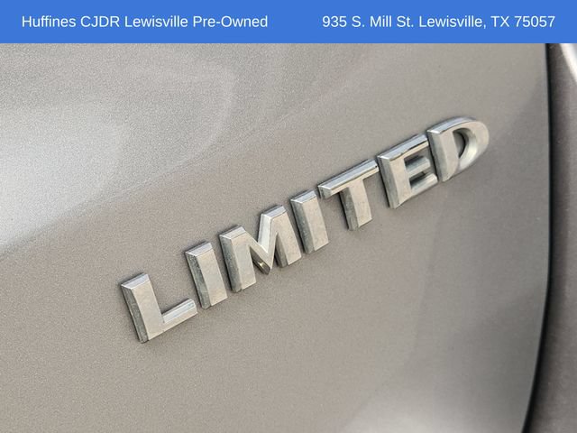 Certified 2018 Jeep Grand Cherokee Limited AWD/4WD image 15
