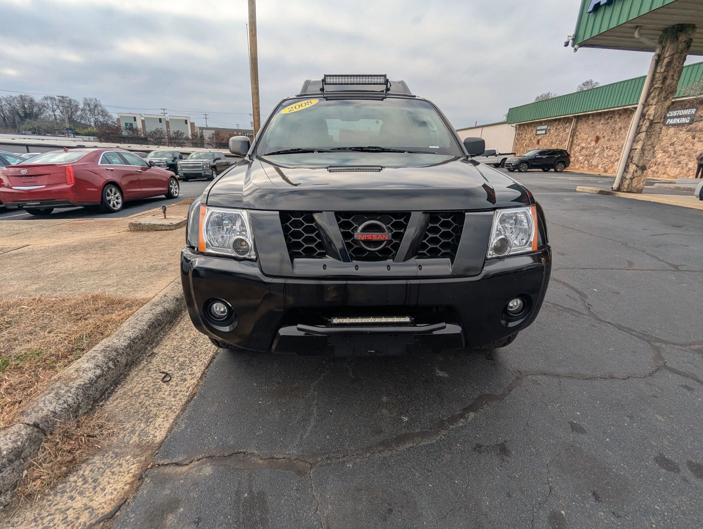 Used 2008 Nissan Xterra SE w/ Supplemental Air Bag Pkg image 2