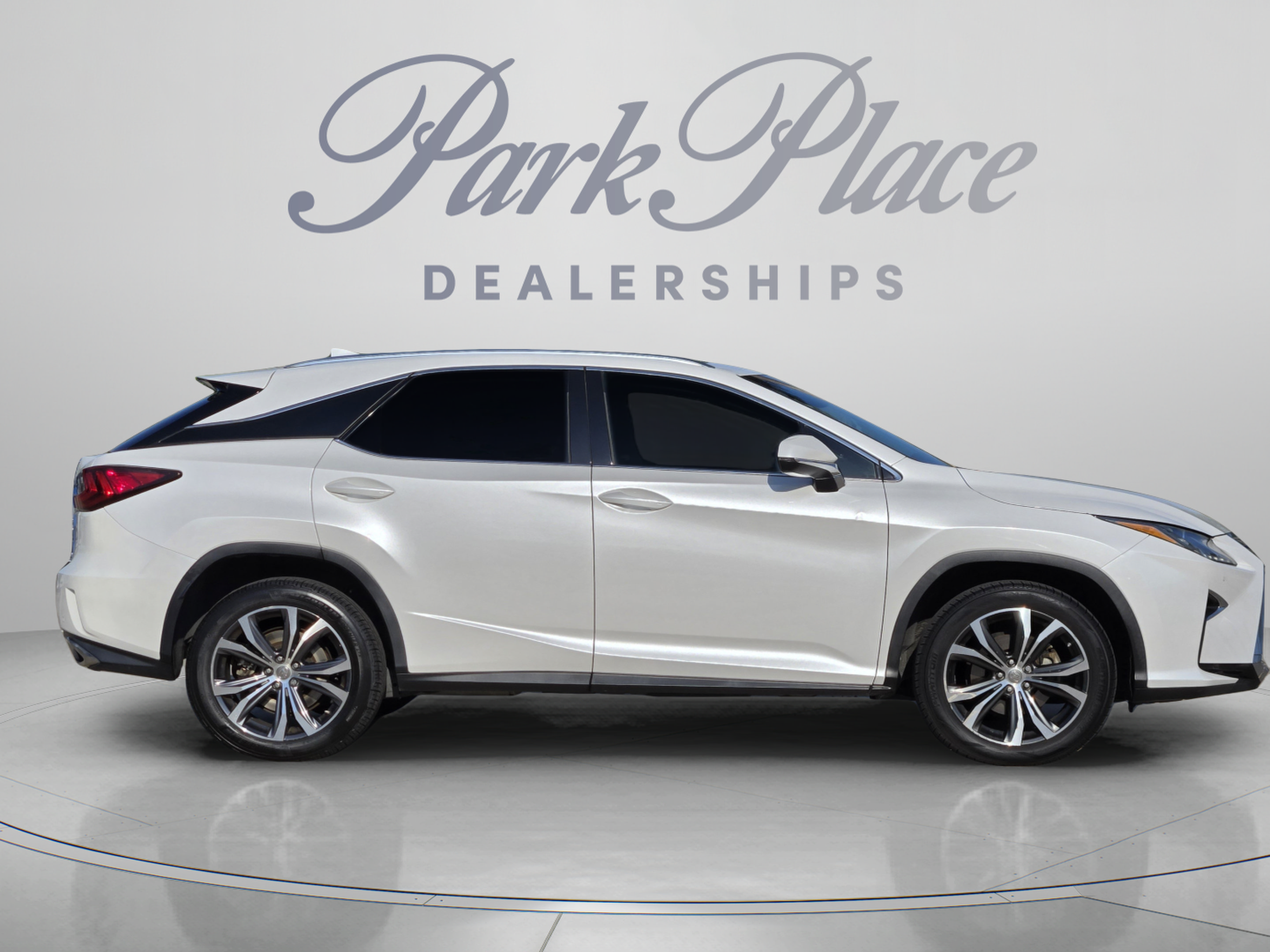 Used 2017 Lexus RX 350 AWD w/ Premium Package image 6