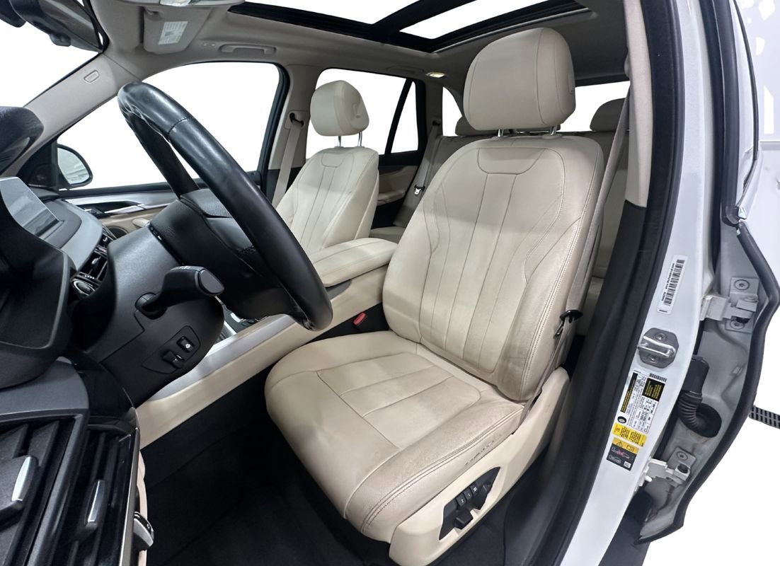 Used 2016 BMW X5 xDrive40e image 12