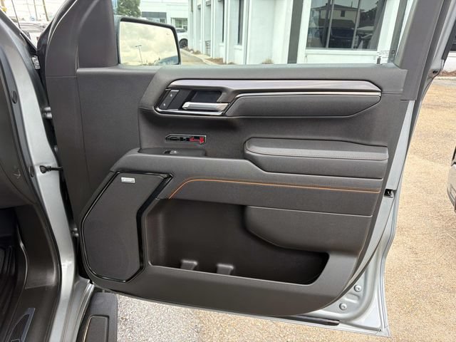 Used 2025 GMC Sierra 1500 AT4 w/ AT4 Premium Package AWD/4WD image 18