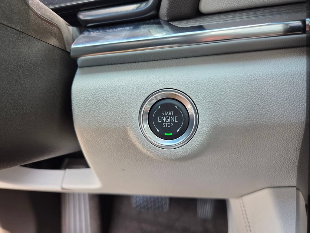 Used 2026 GMC Terrain Denali AWD/4WD image 30
