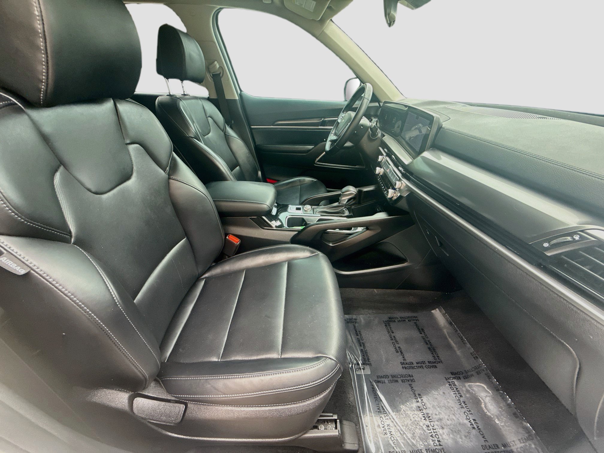 Used 2024 Kia Telluride LX FWD image 29