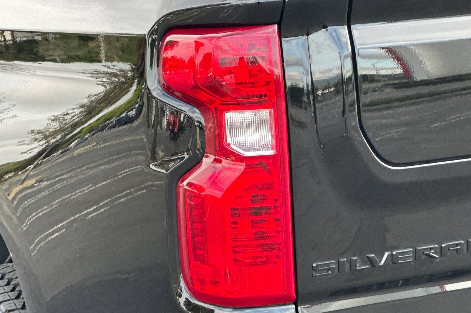 Used 2026 Chevrolet Silverado 1500 Custom w/ Turbomax Blackout Package image 45