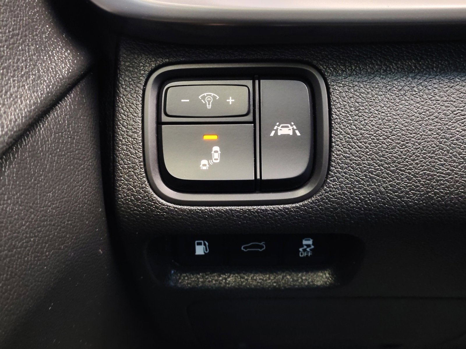 Used 2020 Kia Optima S image 23