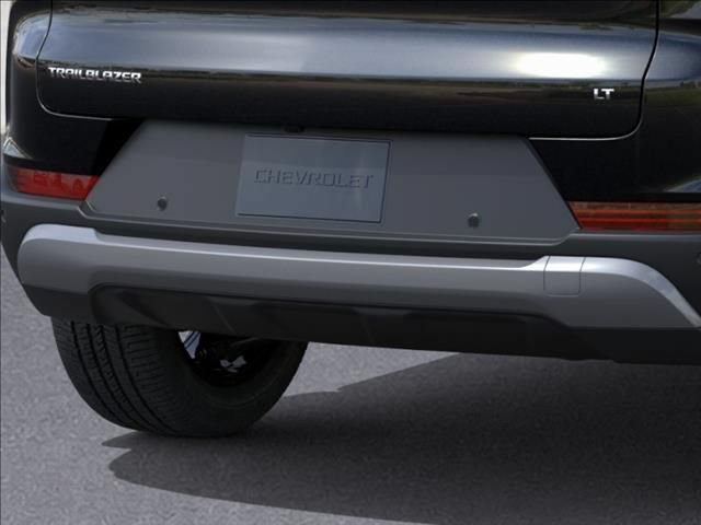 New 2026 Chevrolet TrailBlazer LT w/ Midnight Edition FWD image 14