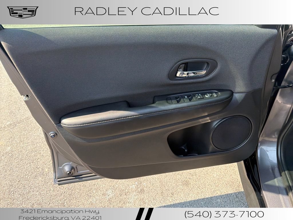 Used 2019 Honda HR-V Sport image 4