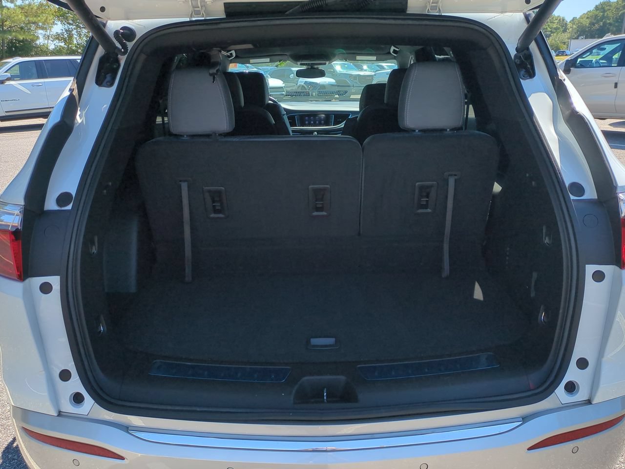 Used 2023 Buick Enclave Essence w/ Trailering Package, 5000 lbs. FWD image 24