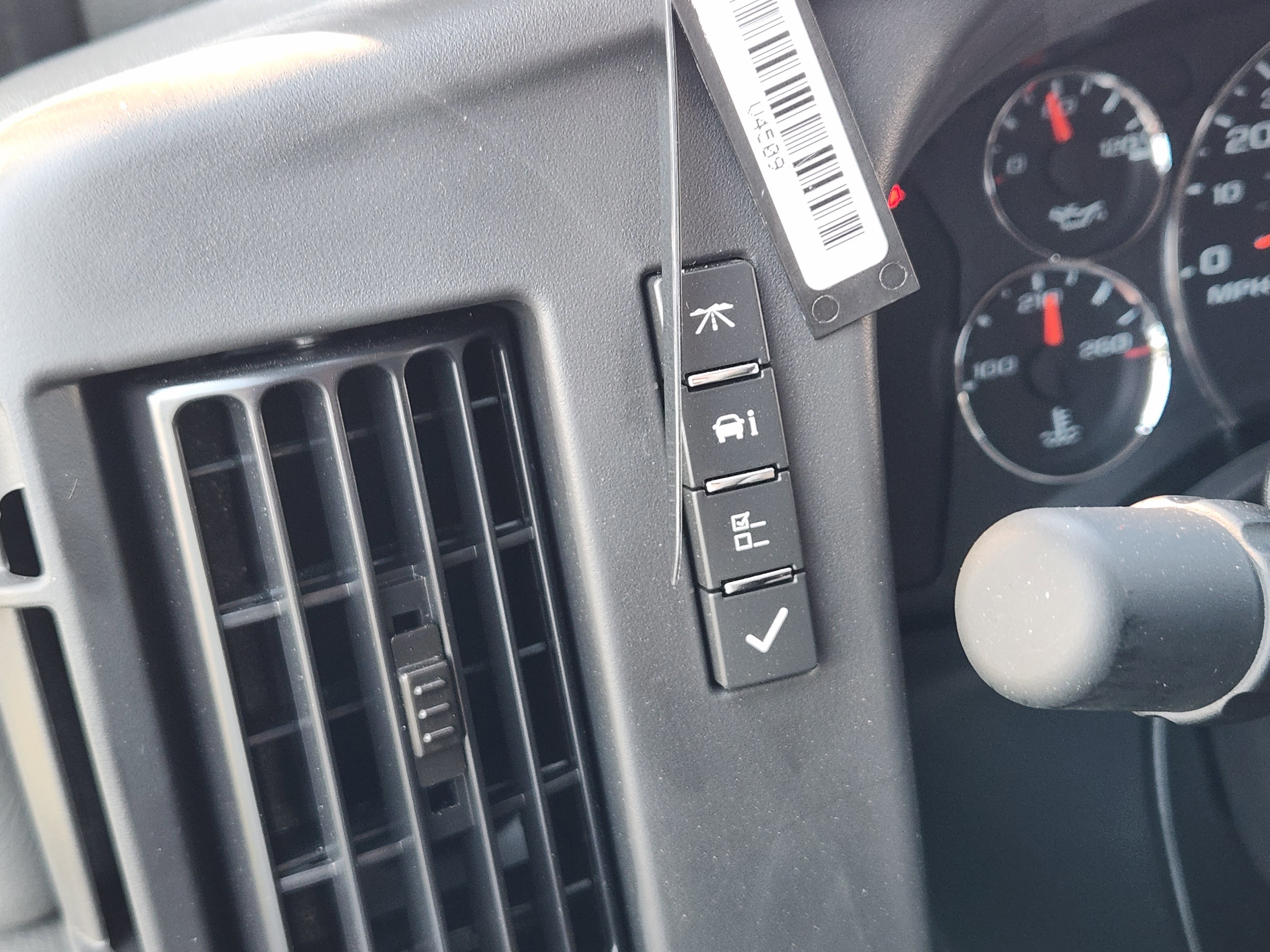 New 2025 Chevrolet Express 2500 Extended w/ Driver Convenience Package image 26