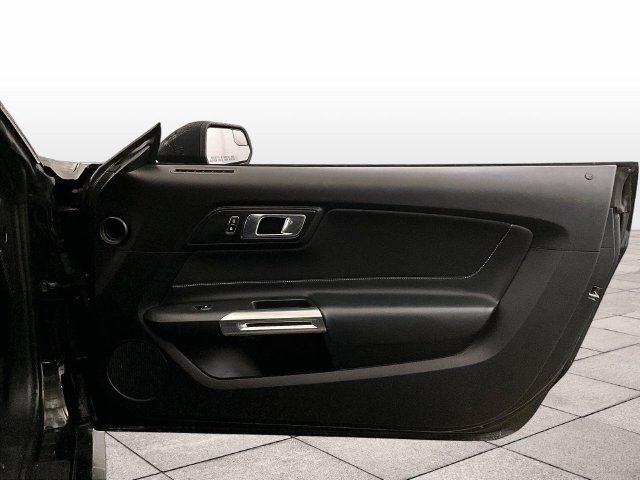 Used 2019 Ford Mustang GT RWD image 23