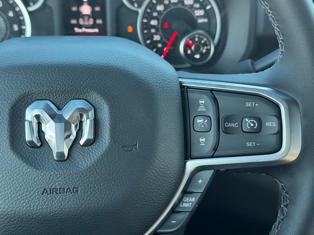 New 2026 RAM 2500 Big Horn AWD/4WD image 25