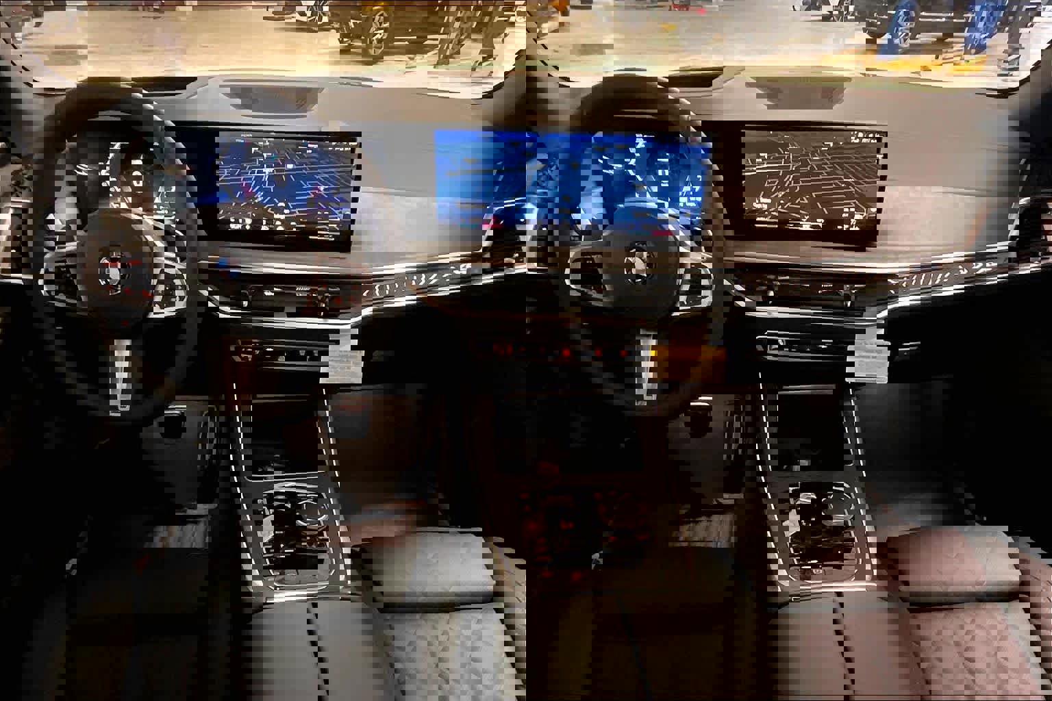 New 2026 BMW X5 sDrive40i image 5