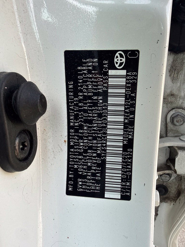 Used 2020 Toyota Corolla SE FWD image 24